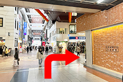 5右に曲がりKOBE三宮センター街に入ります
