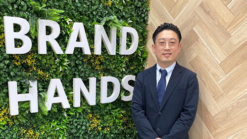 ブランド品買取専門店ブランドハンズJR西宮店の鑑定士中島