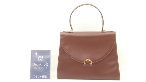 カルティエのマストハンドバッグ全体
