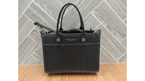 グローブトロッターのジェットバッグ