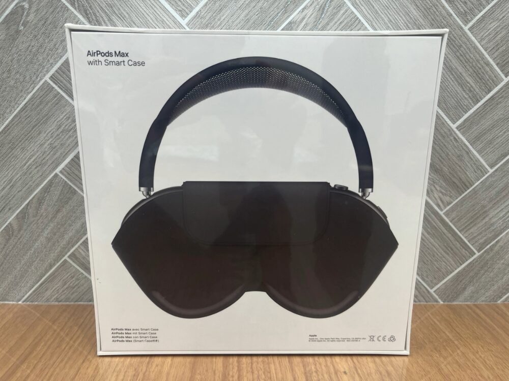AppleのAirPodsMax背面