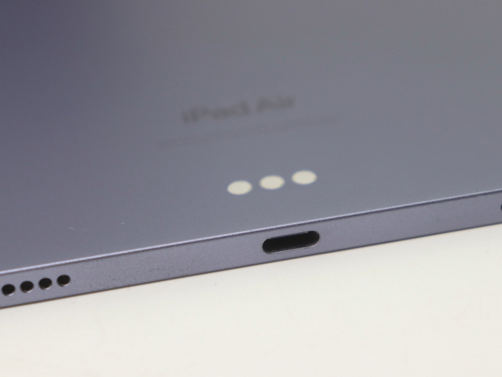 アップルiPadAirプラグ口