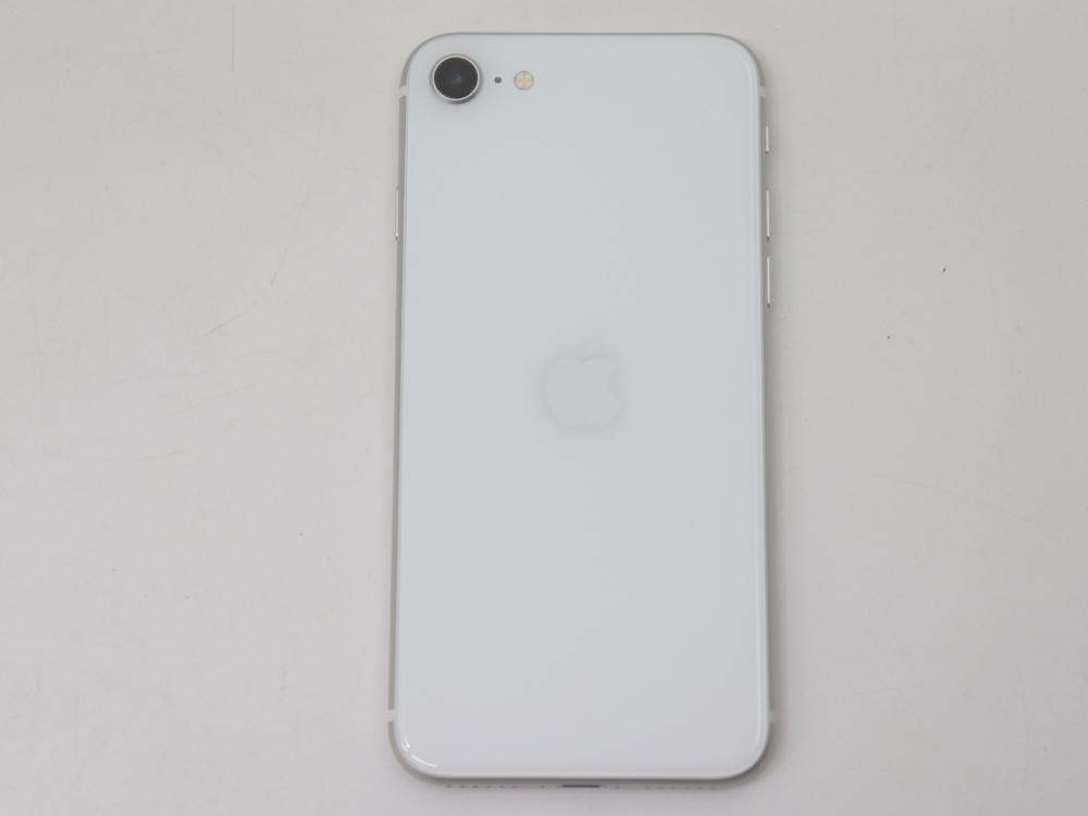 アップルのiPhoneSE第二世代背面