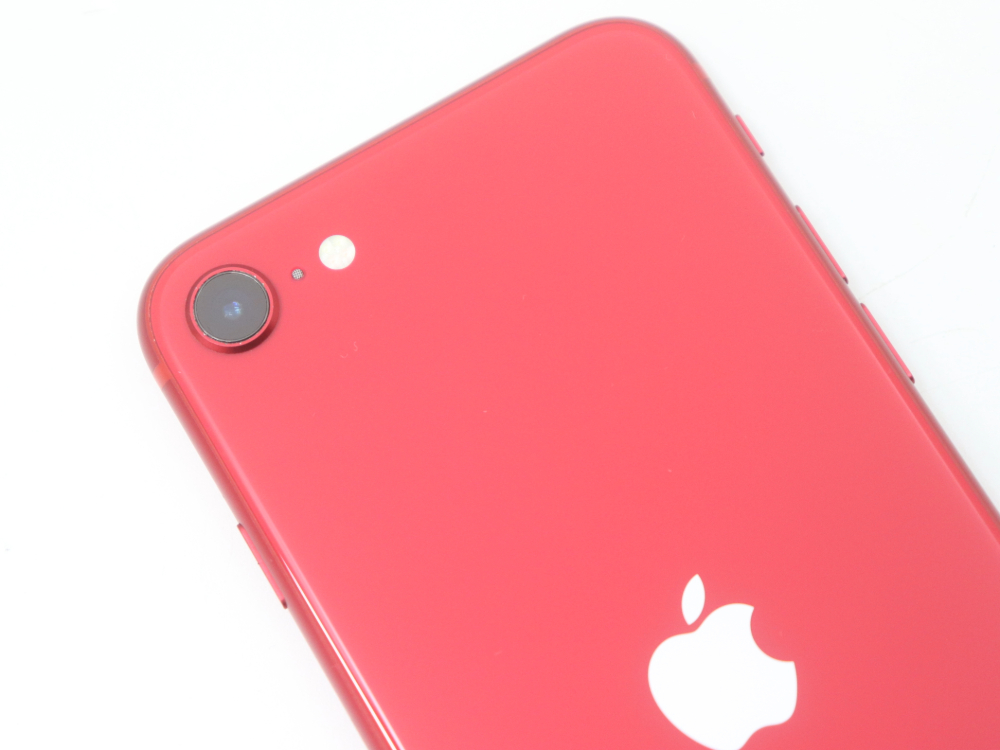 アップルのiPhoneSE第二世代背面カメラ