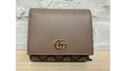 グッチ GGマーモント 二つ折り財布 全体