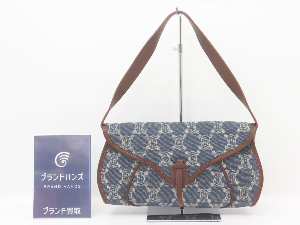セリーヌパリマカダムショルダー正面