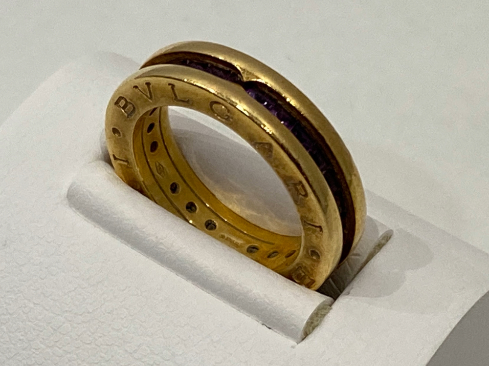 ブルガリビーゼロワン750リング右斜め