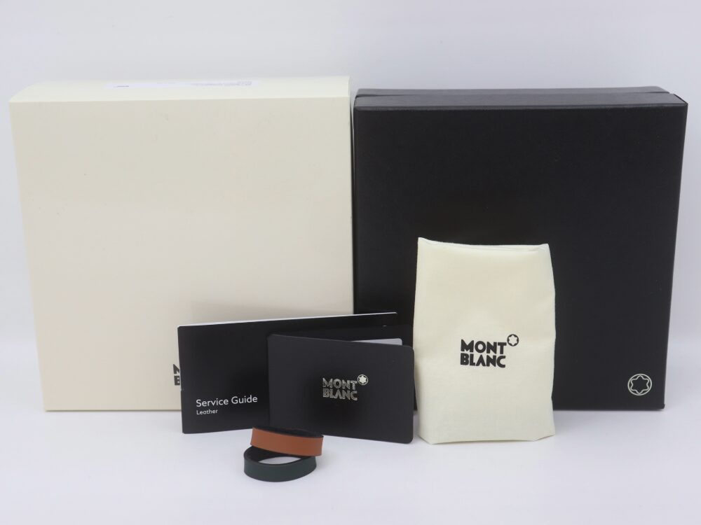 モンブランリバーシブルベルト付属品
