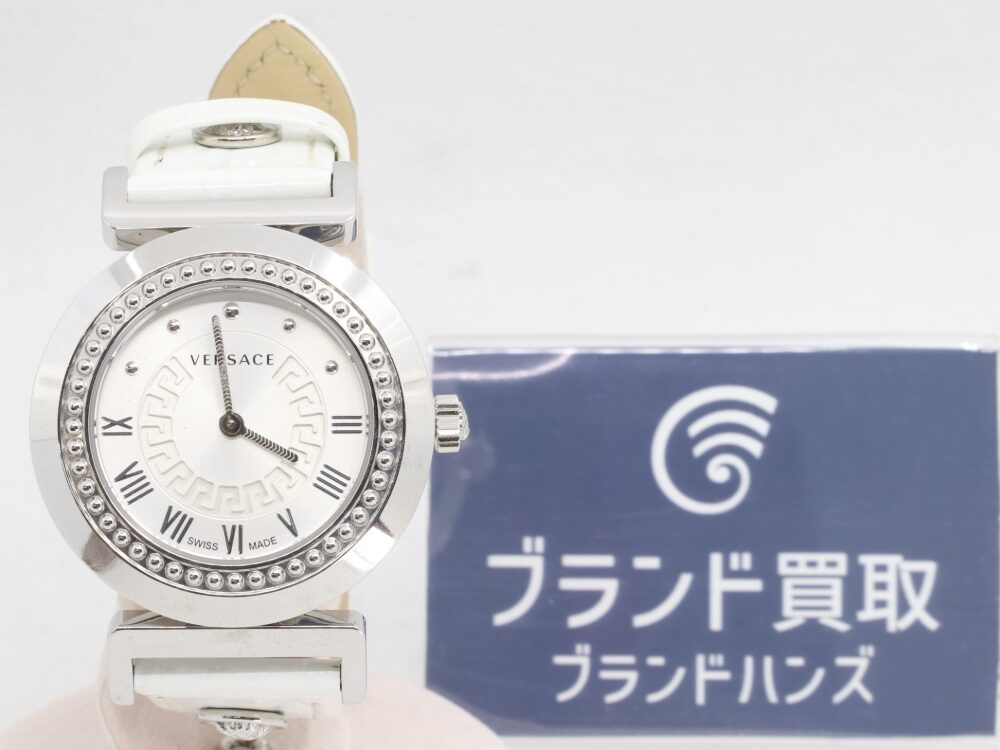 ヴェルサーチヴァニティP5Qレディース時計全体