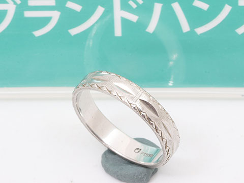 傷の多いPT950リング