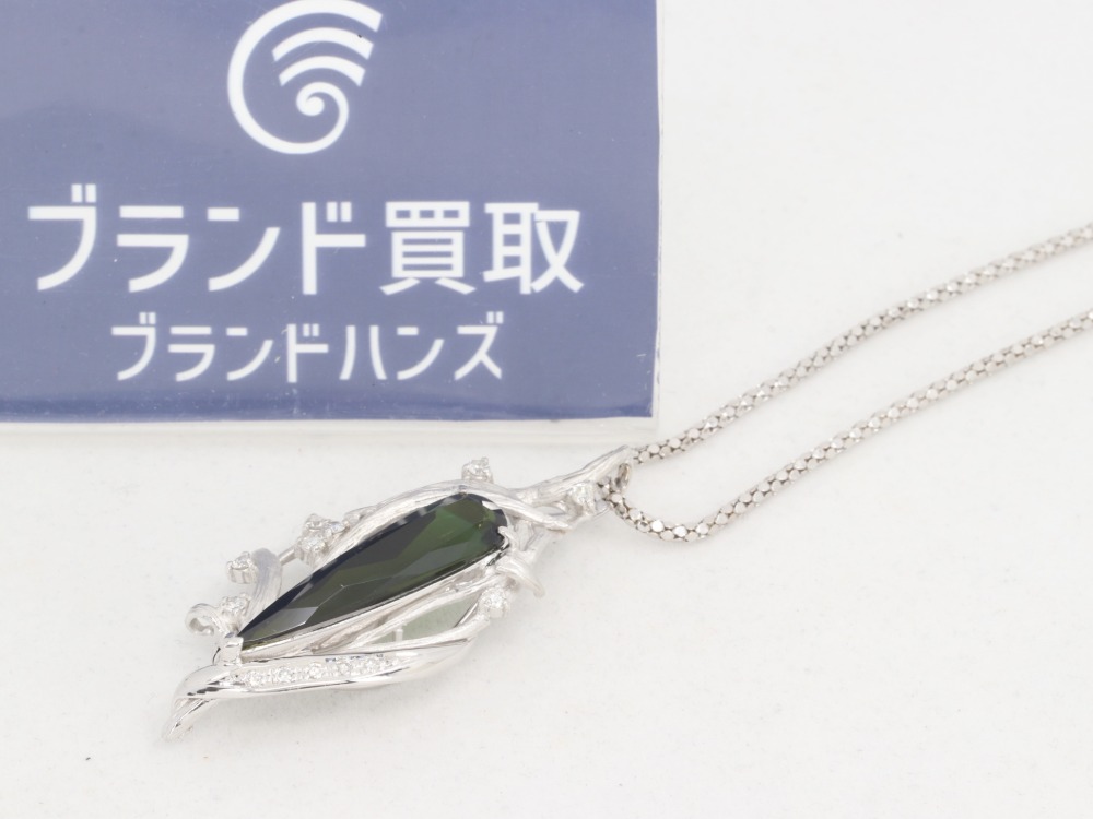 K18WGのグリーントルマリンネックレス全体