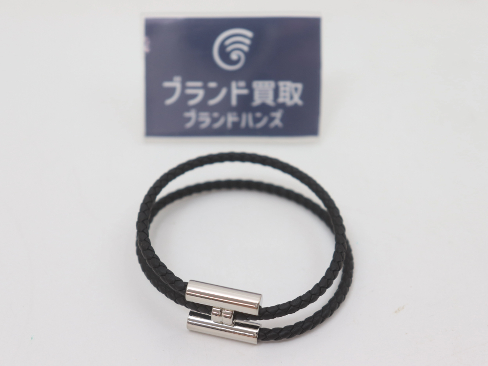 エルメストゥルニブレスレット全体